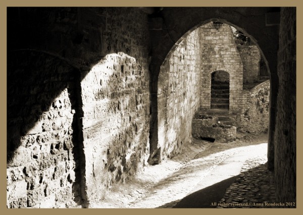 Vaison la Romaine - Old Town Gates, Prowansja 2012